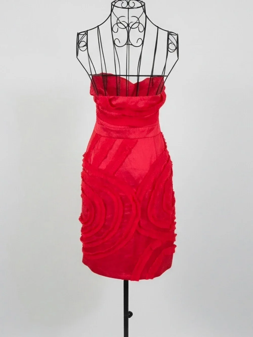Strapless Ruffled Cocktail Dress in Red